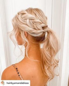 Ponytail Bridal Hair, Prom Hair Up, Bridesmaid Hair Ideas, Bridesmaid Hair Ponytail, Bridesmaid Hair Inspo, Bridemaids Hairstyles, Cute Prom Hairstyles, Bridesmaid Updo, Simple Prom Hair