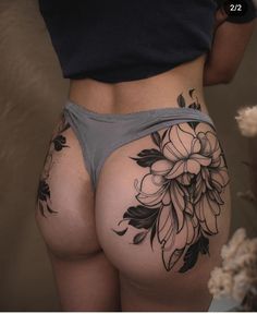 Glute Tattoos For Women, Bum Tattoo, Stomach Tattoos Women, Nature And Animals, Hip Tattoos Women, Tattoed Women, Stomach Tattoos, Cute Tattoos For Women, Face Tattoos