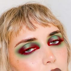 Green And Red Makeup Looks, Makeup Looks 2024, Red And Green Makeup, Red Eye Makeup Looks, Red Eye Look, Red Mascara, Red Lashes, Red Makeup Looks, Serum Concealer