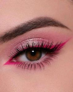 Pink Eyeshadow Looks With Eyeliner, Preppy Eye Makeup, Pink Eyeshowdow Looks, Cute Simple Pink Eyeshadow Looks, Pink Out Makeup, Pink Glitter Eyeshadow Looks, P!nk Concert Makeup Ideas, Neon Pink Eye Makeup, Simple Pink Eyeshadow Looks