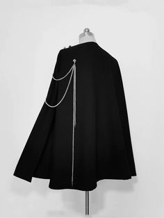 Retro Prince Ouji Fashion Cape with Metal Chains Luxury Cape For Cosplay, Fantasy Shoulder Cape, Single Shoulder Cape, Royal Prince Clothes, Royalty Outfits Men, Male Fantasy Clothing Royal, Types Of Capes, Prince Outfits Royal, Gothic Ouji Fashion