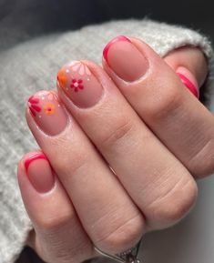 Biab Colours, Pretty Summer Nails, Nail Art Ideas For Summer, Art Ideas For Summer, Easy Nail Art Ideas, Nails Today, Simple Gel Nails, Nail Art Trends