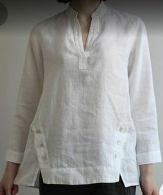 Lenin Shirts Women, Cotton Kurti Designs, Linen Fashion, Fashion Tops Blouse, Irregular Hem, Long Sleeved Shirt, Kurta Designs