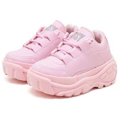 A linha de calçados infantil da Ousy Shoes é feito para papais e mamães exigentes que querem o melhor para o seu filhotinho. Fabricado com materiais de qualidade que protege e garante o conforto para o dia a dia da criança, seja na escola ou passeios. Sua sola é de feita de borracha que proporciona maior aderência ao caminhar. Seu cabedal é composto por material reforçado protegendo assim o pesinho de grandes impactos. E claro conta com um design casual e elegante.COMPRIMENTO DA PALMILHASegue a Egirl Style, Kids Flats, Asian Kids, Reborn Dolls, Kawaii Girl, Pastel Goth, Sketchers Sneakers, Girl Drawing