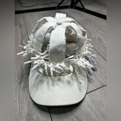 Weaved Paper Like Material Super Dope Martin Margiela, Accessories Hats, Color White, Mens Accessories, Man Shop, Hats, White, Color