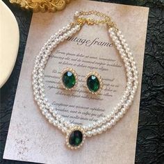 Bride Pearl Necklace, Pearl Necklace And Earring Set, Multi Strand Pearl Necklace, Emerald Stud Earrings, Inexpensive Jewelry, Necklace Emerald, Expensive Jewelry Luxury, Pearl Necklace Vintage, Emerald Earrings Studs