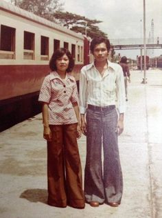 Filipino Old Fashion, Japan 1970s Fashion, 70s Filipino Fashion, Japan 70s Fashion, 90s Filipino Outfit, Old Filipino Clothes, Filipino Style Fashion, 90s Fashion Philippines