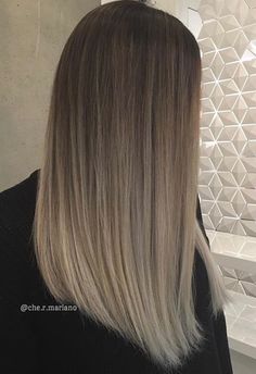 pιnтereѕт : @HerGuide Bayalage Blonde, Beige Blond, Ash Blonde Hair Colour, Ash Blonde Balayage, Straight Hair Cuts, Balayage Hair Dark, Ash Blonde Hair, Balayage Hair Blonde