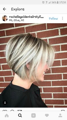 Blonde Bob With Highlights, Short Blonde Bob, Bob With Highlights, Short Bob Haircuts, Short Blonde, Short Hair Haircuts, Bob Haircuts, Hair Painting, Short Hair With Layers