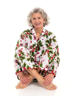 Did you know the average woman spends nearly 26 years of her life in bed? Make every one of those nights count with my flattering 2-piece holiday pajama set, designed for the ultimate beauty rest for the holiday season. Handcrafted by skilled artisans, each set features exquisite hand-block printing on 100% soft, lightweight cotton. The straight-fit design, adorned with elegant scalloped edges, gives you a flattering, feminine look without being constricting — so you stay cool and comfortable al Average Woman, Holly Print, Pajamas Comfy, Printed Robe, Holiday Pajamas, Holiday Prints, Print Pajamas, Block Printing, Classic Jewelry