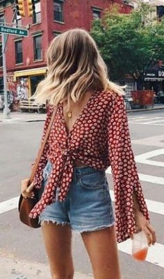 10 Labor Day Looks We're Loving - Society19 UK Boho Styl, Dressy Casual Outfits, Outfits Dressy, Coachella Fashion, Fashion Festival, Outfit Trends, Shorts Denim, Fitness Planner