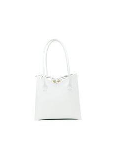 SARA BATTAGLIA B. 051. 09 WHITE LEATHER TATI TOY TOTE, product code B. 051. 09, style name TATI TOY TOTE, color WHITE, material LEATHER, dimensions 20x20x16 cm, season CARRY OVER Sara Battaglia, White Tote Bag, Paris Texas, White Tote, Sneaker Wedge, Gorgeous Bags, Luxury Shop, Luxury Handbags, Bridal Shoes