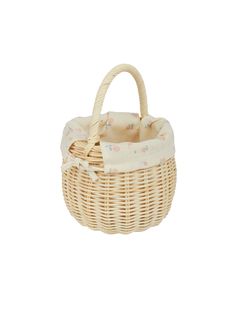 Olli Ella Rattan Berry Bunny Basket Weston Table Cream Basket-shaped Straw Bag, Scalloped Basket, Woven Baby Basket, Rattan Doll Basket, Nursery Supplies, Handmade Basket-shaped Rattan Straw Bag, Bunny Basket, Small Basket, Easter Eggs