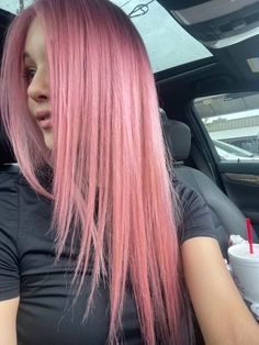 Cool Toned Pink Hair, Pink Hair On Brown Skin, Ashy Pink Hair, Natural Pink Hair, Bubble Gum Pink Hair, Strawberry Pink Hair, Pink Hair Black Women, Coral Pink Hair, Pink Peach Hair