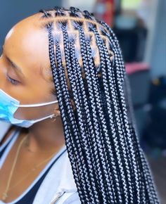 Protected Hairstyles, Braided Hairstyles 2022, Single Braids Hairstyles, New Braided Hairstyles, Medium Knotless, Parting Hair, Big Box Braids Hairstyles