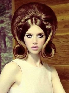 Bombshell Hairstyle, 60s Bombshell, 1960 Hairstyles, 1970s Hairstyles, 1960s Hair, 60s Hair, Bouffant Hair, Teased Hair, Hair Flip