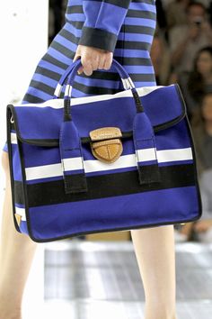 Prada Zapatillas Louis Vuitton, Spring Purses, Spring Handbags, Summer Purses, Prada Spring, Summer Handbags, Striped Bags, Handbag Heaven, Colorful Shoes