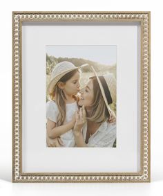 PRICES MAY VARY. 𝙁𝙖𝙧𝙢𝙝𝙤𝙪𝙨𝙚 𝘽𝙤𝙝𝙤 𝘿𝙚𝙨𝙞𝙜𝙣 This 8x10 photo frame features white wooden bead intarsia, creating a distinctive look that merges the charm of farmhouse style with the eclectic flair of boho design, offering a unique decorative piece. 𝙉𝙖𝙩𝙪𝙧𝙚 𝘿𝙚𝙩𝙖𝙞𝙡𝙞𝙣𝙜 Crafted from responsibly sourced wood and PS panel, our 8x10 frame without mat blends green materials, making it an elegant choice for both your home and the environment. 𝙑𝙚𝙧𝙨𝙖𝙩𝙞𝙡𝙚 𝘿𝙚𝙘𝙤𝙧 𝙀𝙡? Cute Picture Frames, Natural Wood Texture, Shabby Chic Boho, 8x10 Picture Frames, Rustic Picture Frames, Farmhouse Boho, Boho Farmhouse, White Picture Frames, Gallery Wall Frames