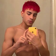 Boys Dyed Hair, Red Hair Men, Men Hair Color, Faded Hair, Hair Inspiration Short, Curly Hair Men