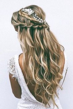 Waterfall braid Cowgirl Hairstyles, Cowgirl Magazine, Boho Wedding Hair, Fishtail Braid, Best Wedding Hairstyles, Long Hair Wedding Styles, Wedding Hair Down