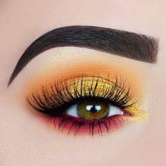 Yellow Eye Makeup, Shimmer Eye Makeup, Fall Makeup Tutorial, Makeup 2018, Cat Eye Makeup, Eye Makeup Designs, Makijaż Smokey Eye