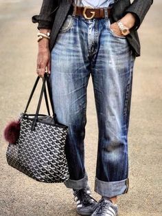 Shift Work Jeans Casual Thanksgiving Outfits, Shift Work, Jeans Store, Mode Hippie, Work Jeans, Mode Casual, Looks Street Style, Thanksgiving Outfit, Looks Chic