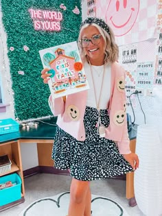 Shop our Influencers' top picks on Amazon 3rd Grade Teacher Outfits, Classroom Esthetics, Shein Teacher Outfits, Colorful Teacher Outfits, Cute High School Outfits, Elementary Outfits, Elementary Teacher Outfits, K4 Classroom, School Outfits Trendy