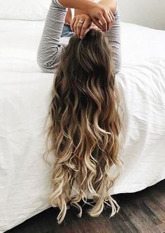 Brown Ombre Hair, Boring Hair, Celebrity Hair Stylist, Penteado Cabelo Curto, Brown Blonde Hair, Ombre Hair Color, Long Wavy Hair, Cool Hair Color, Grow Hair