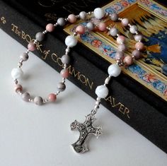 pink agate Anglican Prayer Beads, Chaplet Rosary, Protestant Prayer Beads, Cute Bibles, Be Still And Know, Pink Agate, Rosary Beads, Prayer Beads, Beaded Jewelry Diy