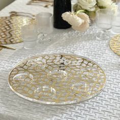 Lucite Laser Cut Modern Seder Plate - Peace Love Light Shop Gold Laser Cut, Passover Table, Passover Seder Plate, Hanukkah Food, Challah Cover, Kiddush Cup, Hanukkah Candles, Hanukkah Decorations, Seder Plate