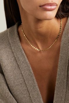 Jennifer Meyer's designs are meticulously handcrafted by master goldsmiths. This necklace is cast from polished 18-karat gold and has mini circular chain links. The short 15-inch length makes it ideal for layering with longer styles. Gold Coin Choker, Coin Choker, Gold Circle Necklace, Jennifer Meyer Jewelry, Jennifer Meyer, Luxury Women Fashion, Emerald Necklace, Chain Links