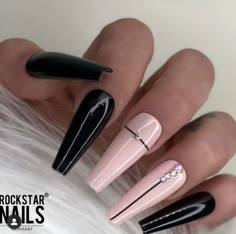 Nails Rosa, Pink Black Nails, Ballerina Acrylic Nails, Stylish Nails Designs, Gel Nails Diy, Pointed Nails, Nail Sets, Sparkle Nails, Acrylic Nails Coffin Short