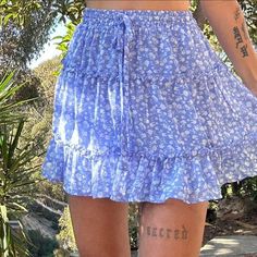 Blue Floral Summer Skirt, Size M Brand Sienna Sky #Summerskirt #Western #Softgirl B2 Spring Skirts, Cute Spring, Summer Skirts, Blue Skirt, Soft Girl, Blue Floral, Womens Skirt, Color Blue, Womens Sizes