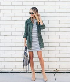 Teen Spring Outfits, Undercut Designs, Trendy Spring Outfits, Comfy Casual Outfits, Outfit Jeans, Spring Outfits Women, Going Out Outfits, Chic Woman