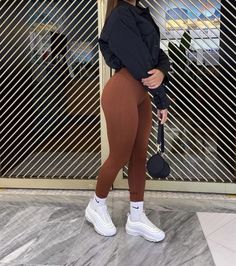 Cute Gym Outfits, Tomboy Style Outfits, Chill Outfits, Looks Street Style, Causual Outfits, Athleisure Outfits