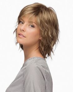 Asymmetrical Bob Haircuts, Blonde Tips, Shaggy Short Hair, Short Shag Hairstyles, Choppy Layers, Shaggy Haircuts, Choppy Bob Hairstyles, Shag Hairstyles, Short Haircut