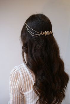 Wedding Hair Head Piece, Gold Headpiece, Hair Chains, Gold Hair Accessories, Chique Outfits, Hair Jewelry Wedding, Head Piece, Headpiece Wedding, Gold Hair