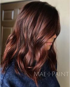 Dark Auburn Hair Color, Cinnamon Hair Colors, Brown Hair Color Shades, Dark Auburn Hair, Auburn Balayage, Chocolate Brown Hair, Balayage Blonde