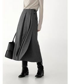 Flare Skirts, Long Wrap Skirt, Spring Business Casual, Flared Skirts, Classy Winter Outfits, Air Space, Easy Trendy Outfits