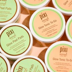 Photo of Glow Peel Pads and Glow Tonic To-Go jars in a huddle. Glycolic Acid Toner, Skin Exfoliating, Pixi Glow Tonic, Toner For Face, Daily Skin Care Routine, Daily Skin Care