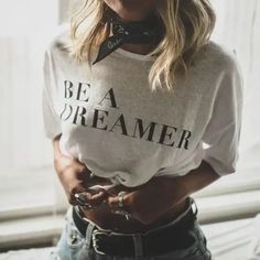 Summer Fashion Trends, 가을 패션, Knit Tees, Look Cool, Graphic Shirts, Look Fashion, Cool T Shirts, Shirt Design, The Dreamers