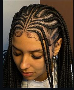 #trancanago Braids Men Long Hair, Haircut With Glasses, Braids French Curls, Men Long Hair, Short Bob Braids, Box Braids Men, Braids French, French Curls, Short Haircuts For Older Women