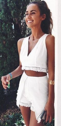 Find More at => http://feedproxy.google.com/~r/amazingoutfits/~3/ER1o14vCiyE/AmazingOutfits.page