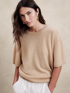 Luna Cashmere Sweater Top | Banana Republic Beige Sweatshirt, Support Local Farmers, Street Style Fall Outfits, Cashmere Yarn, Top Banana, Tailored Shirts, Outerwear Sweater, Cashmere Sweater, Women's Tops