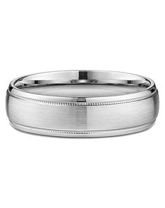 men's wedding band in 18k white gold