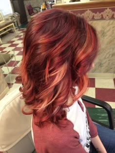 Red Hair Trends, Red Hair With Highlights, Red Blonde Hair, Diet Vegetarian, Hair Color Highlights, Hair Color And Cut, Red Hair Color, Light Hair, Face Hair