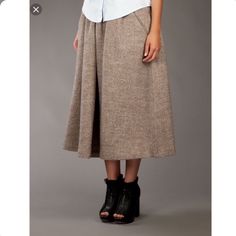 A Stunning And Classy, Expensive-Feeling Skirt That’s Nice And Thick For Fall Or Winter. The Waist Is Too Small On Me (See Measurements) Or I’d Wear This Regularly! Very Generous Pocket Size. Kind Of Fits Me Like More Of A Maxi Skirt Length But Looks Amazing See Length Measurement. Winter Brown Lined Maxi Skirt, Relaxed A-line Maxi Skirt With Pockets, Relaxed Brown Knee-length Skirt, Non-stretch Brown Skirt With Pockets, Brown A-line Maxi Skirt With Lining, Wool Midi Skirt, Midi Skirt With Pockets, Length Measurement, Skirt With Pockets