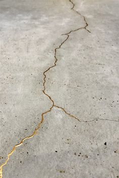 Kintsugi Floor, Floor Design, Concrete Floors, Wabi Sabi, Basement, New House, Tile, Dream Home, Home Ideas