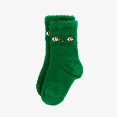 Fuzzy socks featuring Cat Face artworks, made from recycled polyester and elastane. The socks are soft to the touch, slightly stretchy and have reinforced toe caps and heels. Face Artwork, Face Brightening, Fluffy Socks, Embroidered Face, Cat Socks, Soft Sock, Fuzzy Socks, Tiny Cottons, Fluffy Cat