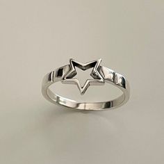 Star Ring, Love Ring